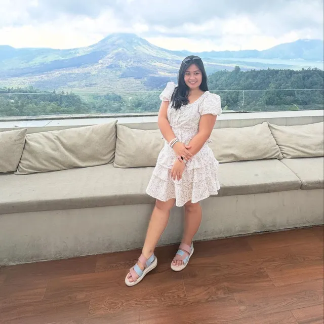 Yuliana Syani Bittikaka, S.Psi, Dipl.Montessori